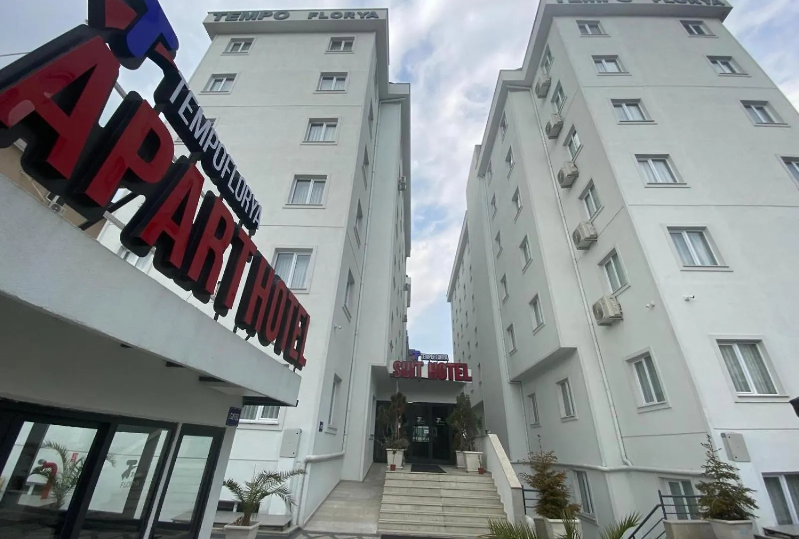 Tempo Florya Otel contacts